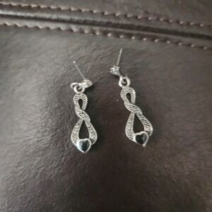☃️ Silver Heart Infinity Earrings